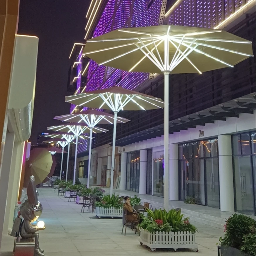 

Big Size Huge Outdoor Aluminum Telescopic Patio Umbrella for Hotel & Kitchen Use Furniture Parasol