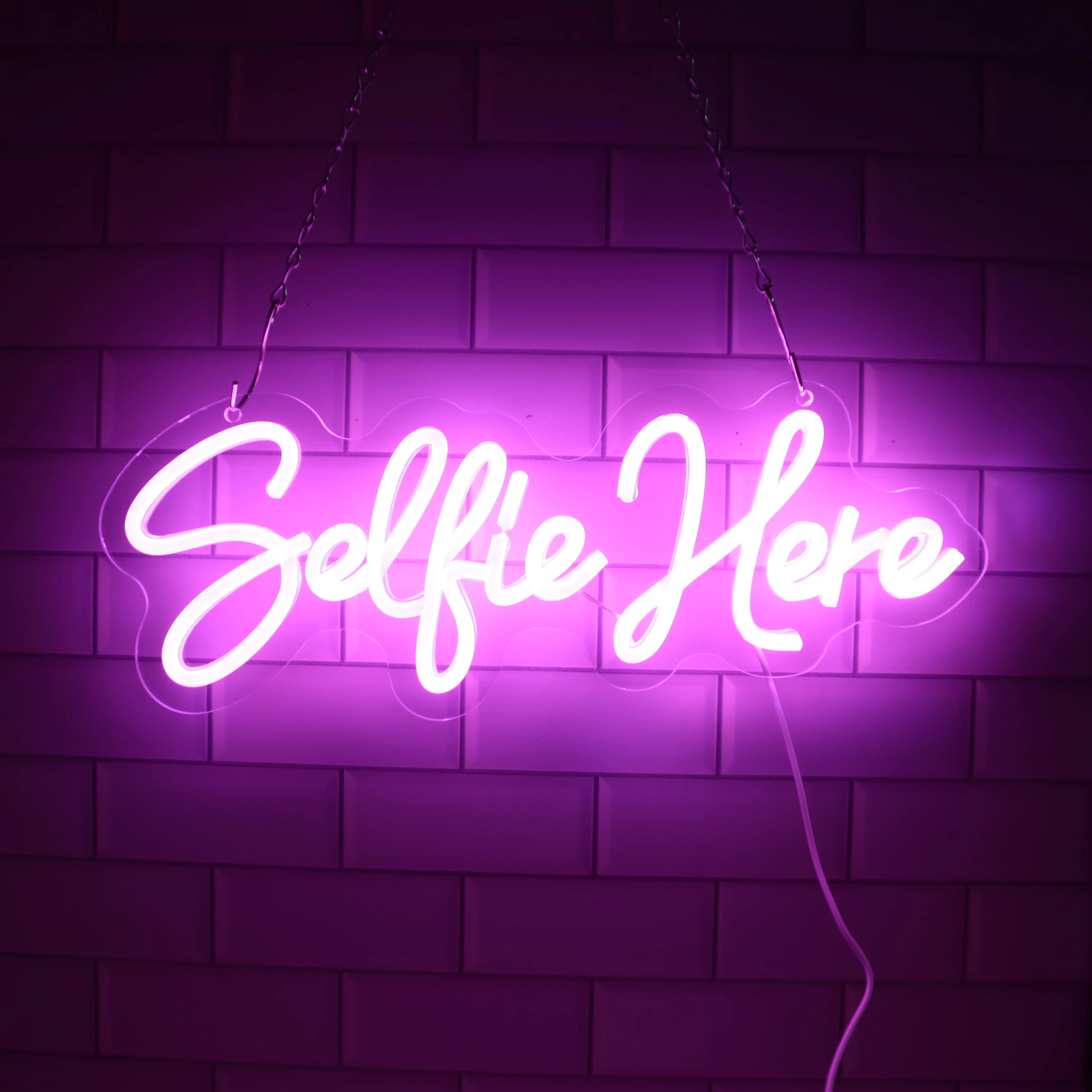 Neon Sign Selfie Aqui, Studio Party Layout, Luz LED, Quarto Estético, Home Game Room, Personalidade Artística, Wall Decor Lamp, Presente