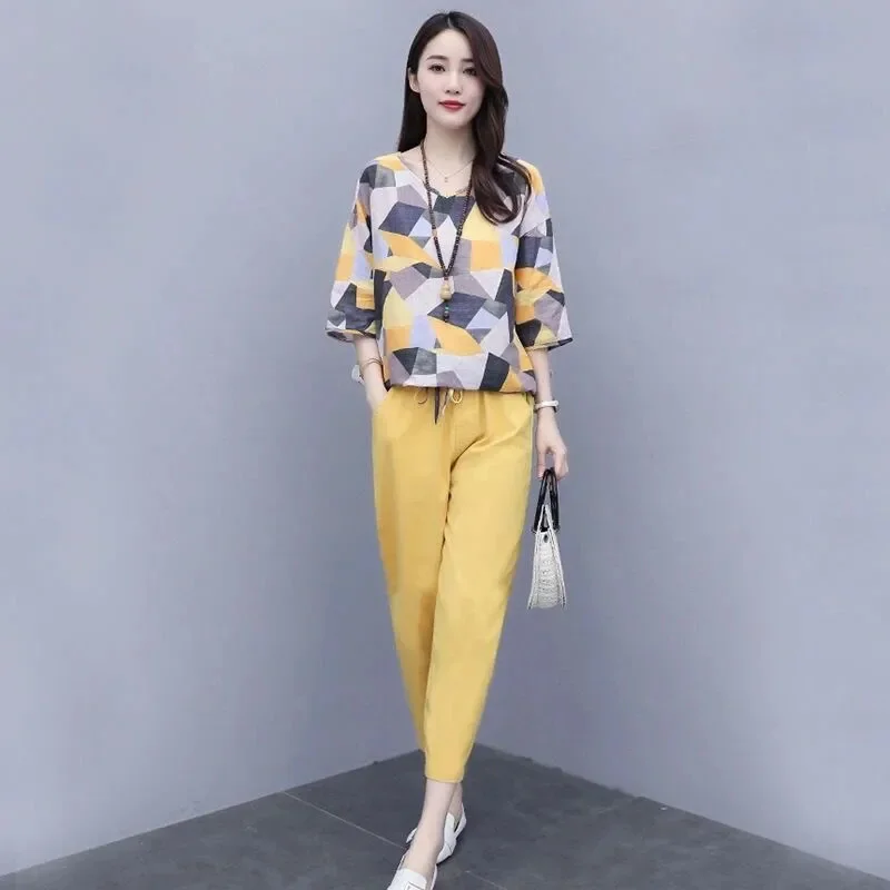 

Women's Casual Suit 2023 Summer New Korean Style Fashion Tracksuit Printing Crop Tops And Pants Two Piece Set Plus Size Clothing