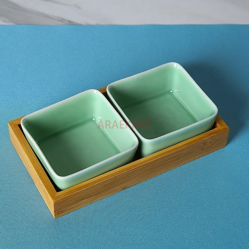 

Celadon, bamboo, and wood partition dried fruit tray, living room candy, melon seeds, nuts, snack tray, fruit tray