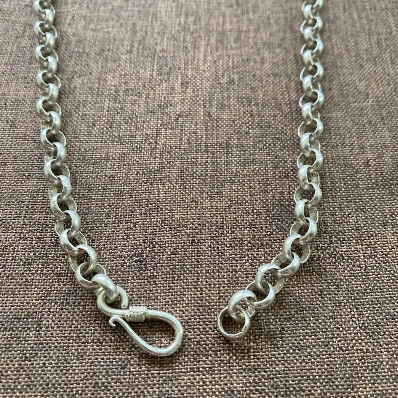 Unisex Weiße Kupfer-Rolo-Kette Halskette Vintage S-Haken-Verschluss Retro Silberton Täglicher Streetwear-Schmuck – Detail 4