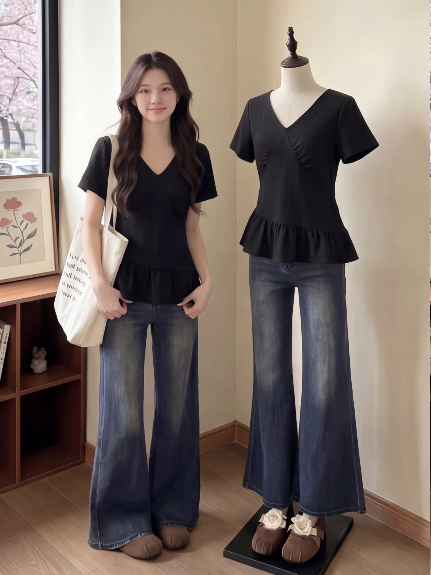 

Elegant Minimalist Pleated V-Neck Short Sleeve Women's Shirt Slim Fit Summer Slimming Hem Design Sense Top City Walk