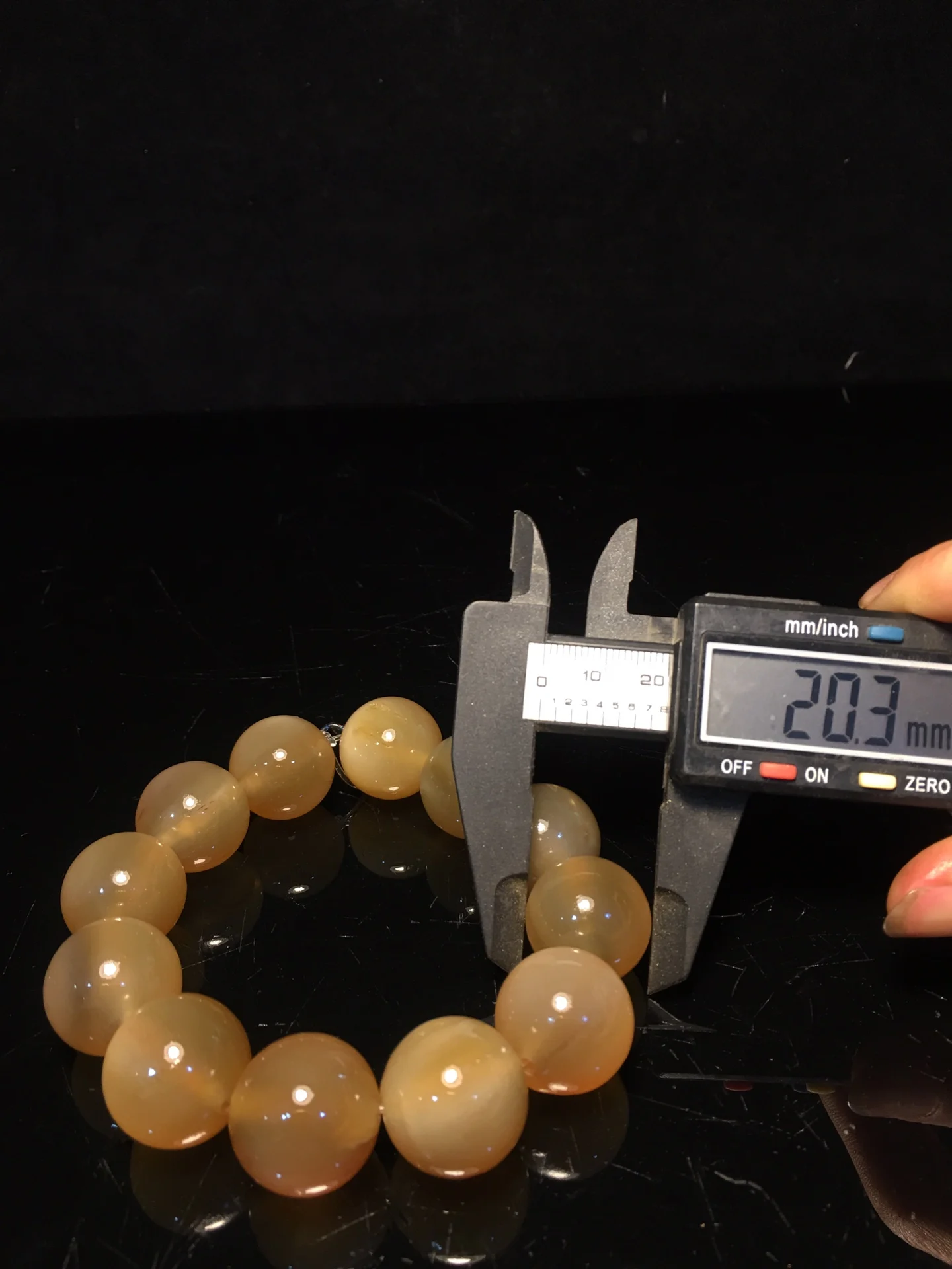 

9"Collection Old Natural Horn 12 Buddha Beads Bracelet Pendant Amulet Dharma Town house Exorcism