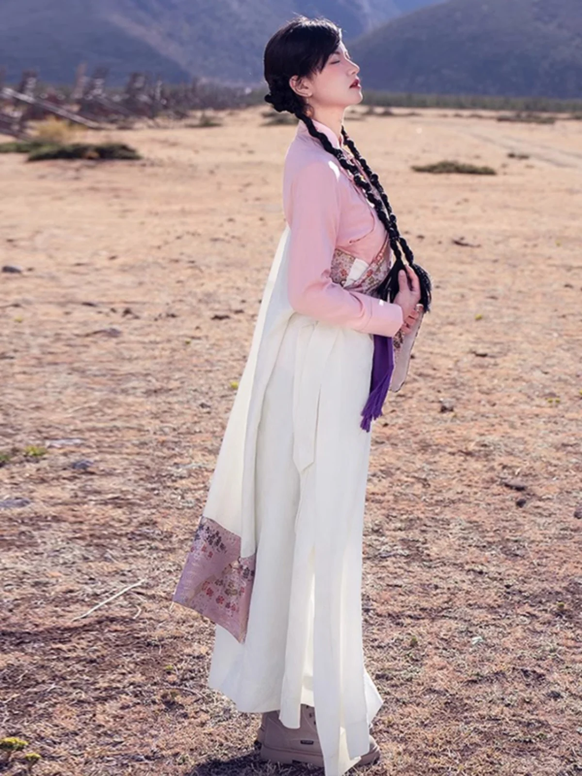 Tibetan Clothing Women's Adult Autumn and Winter Costumes Robe New Trip Shoot Tibet Lhasa