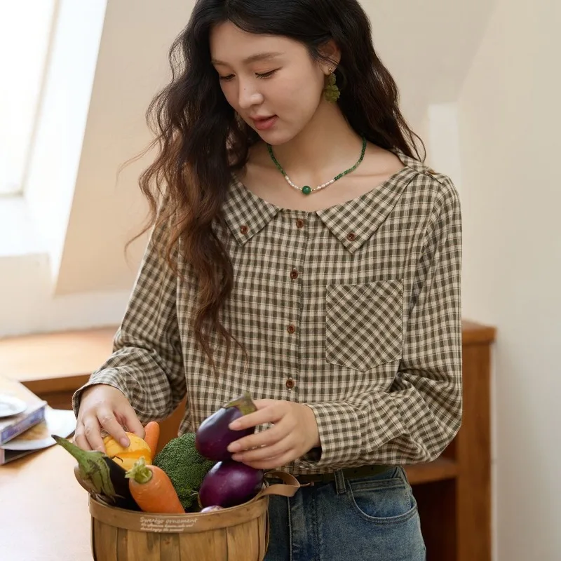 

Retro Plaid Doll Collar Shirt Autumn New French Loose Shirt Long Sleeve Fashion Top