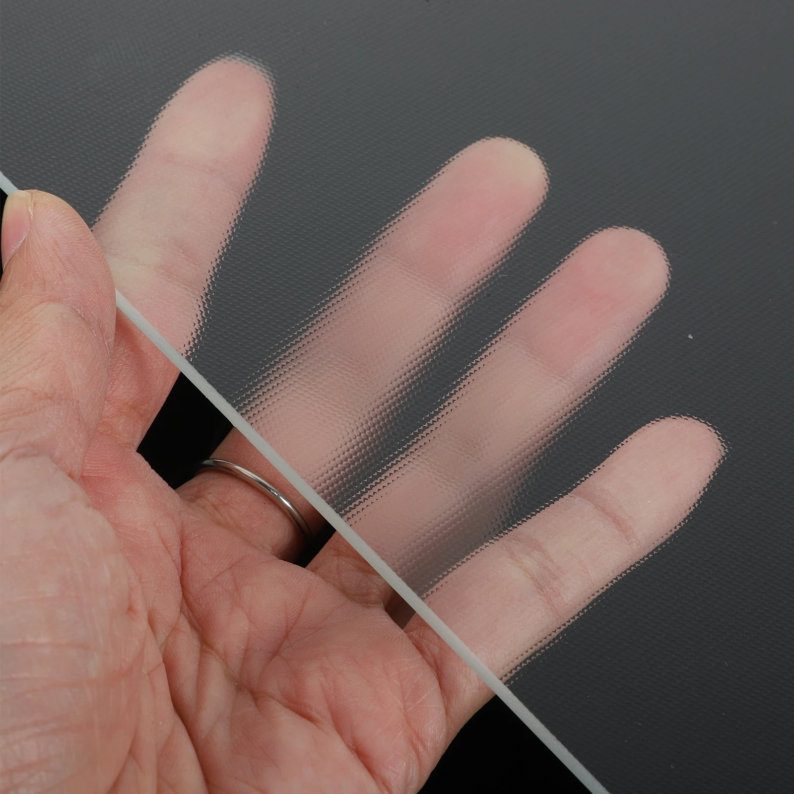 

Mouse Pad 3.2mm Thick Tempered Transparent 250x250mm Large Clear Rigid Desk Mat for Office Gaming Computer Mice Glass