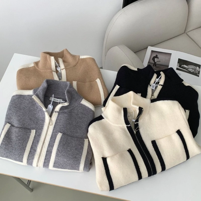 2025 Winter Fashion New Women's Elegant Knitted High End Design Cashmere Cardigan Stand Up Collar Color Contrasting Sweater