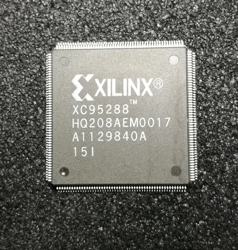 

1~10pcs/lot XC95288-15HQ208I -15HQ208C XC95288-20HQ208C /I QFP-208 100% Brand New Original.