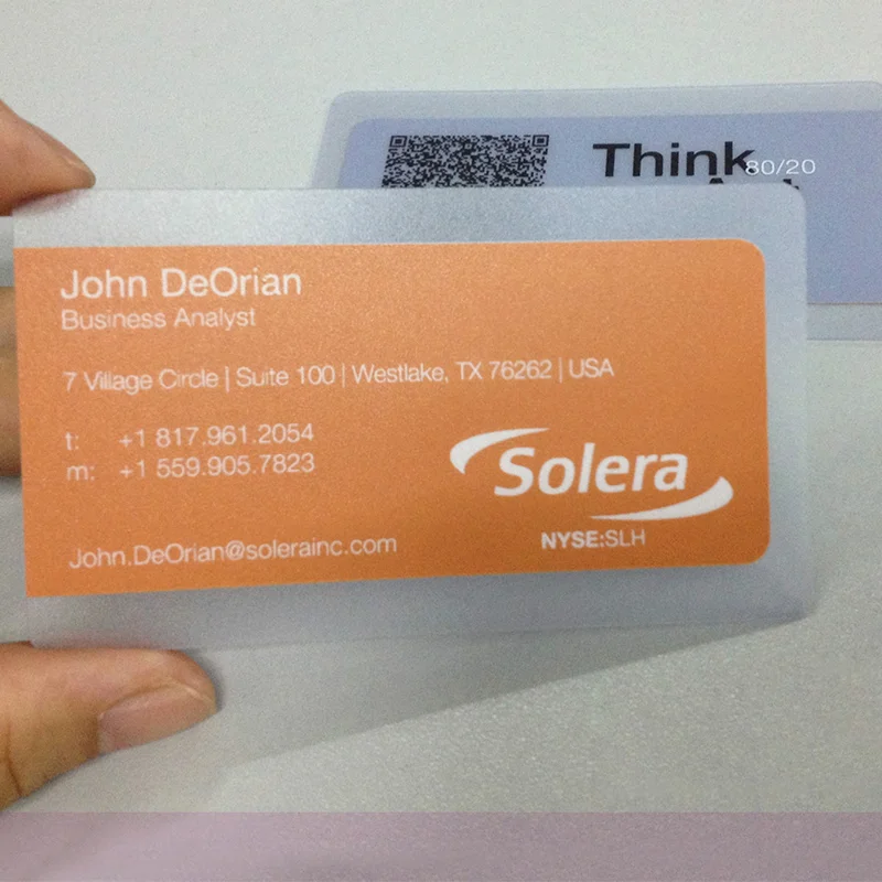 Impression de cartes de visite en plastique PVC, matériau transparent, étanche, conception gratuite, 200 pièces