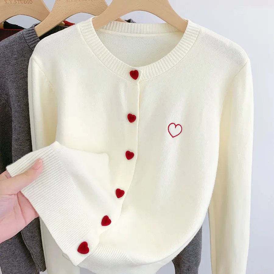

Unique Heart Embroidery Long Sleeve Sweater Women 2025 Spring Autumn O-Neck Knitted Top Sweet Button Short Cardigan Coat