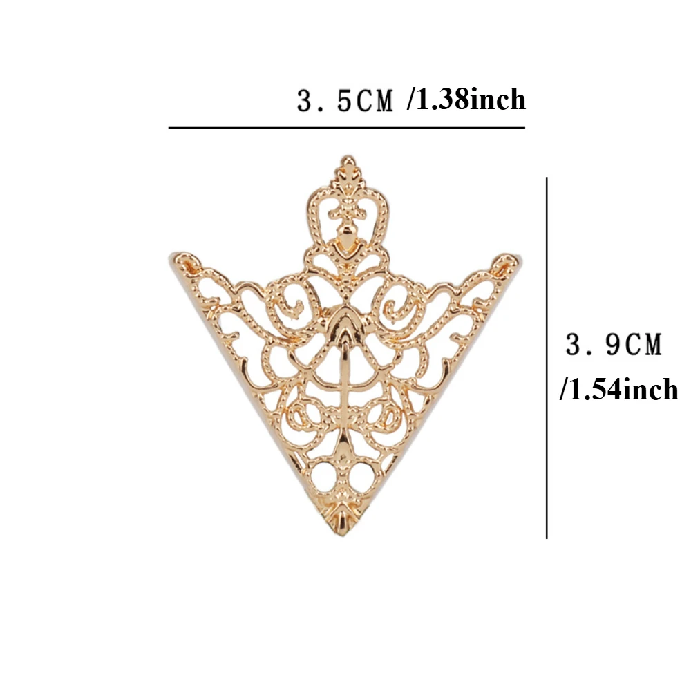 A Pair of Vintage Palace Collar Button Hollow-out Pattern Triangular Delicate Pin Men's Suit Shirt Metal Pin