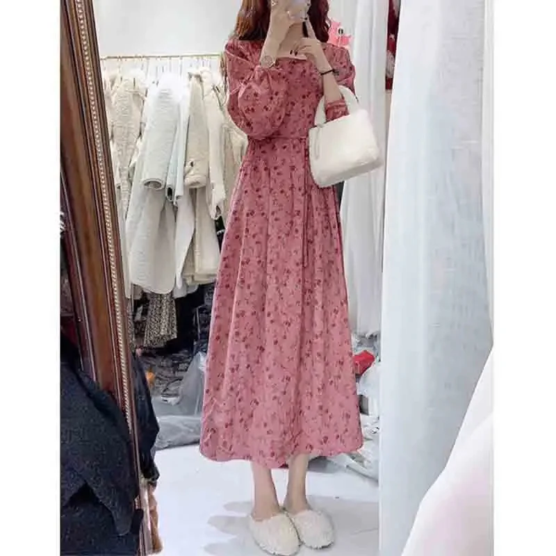 

Autumn New Corduroy Floral Dress Looks Slim High Waisted Drawstring Sweet Elegant Printed Round Neck Loose Long Sleeved Dresses