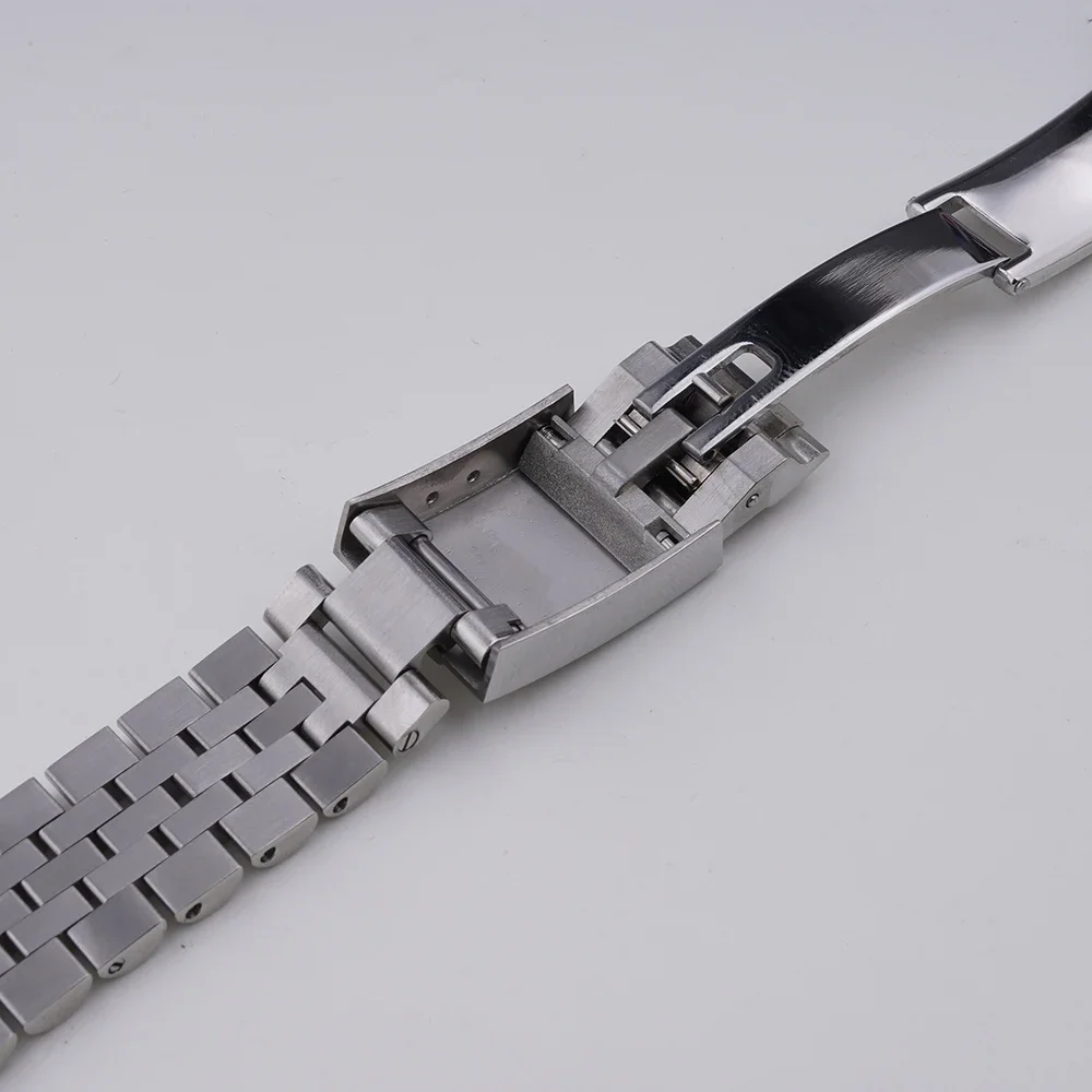 Rolamy 22mm 316L Steel Solid Curved End Screw Links With Oyster Clasp Jubilee Bracelet Strap For Casio MDV-106 MDV106G Watchband