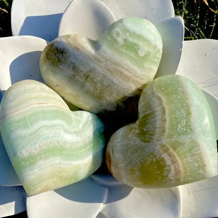 1pc Caribbean Calcite Heart Carving, Unique Crystal Gift for Home & Office Decor, Perfect for Christmas, Valentine's Day Gifts