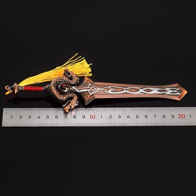 22cm greatsword of the Brotherhood World of Warcraft พวงกุญแจโลหะอาวุธ ashkandi โลหะดาบสองมืองานฝีมือของขวัญของเล่น