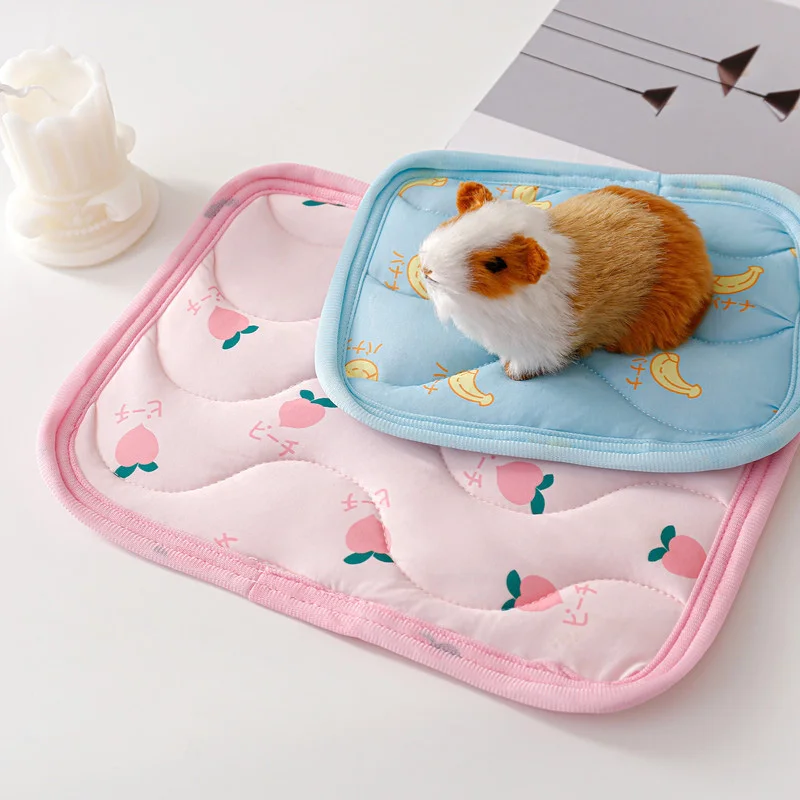 Soft Small Animal Breathable Cushion Thick Cool Bed Guinea Pig Chinchilla Rat Rabbit Nest House Bed Nest Bed Cage Sleeping Mat