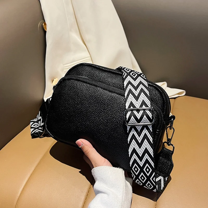 

Minimalist Shoulder Strap Crossbody Small Square Bag Multi-Pocket Layered Minimalist Phone Storage Single Shoulder Crossbody Bag