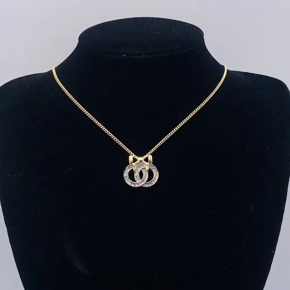 Kalung Huruf C Ganda Terlaris 2025 Kalung Retro Mewah Fashion Wanita