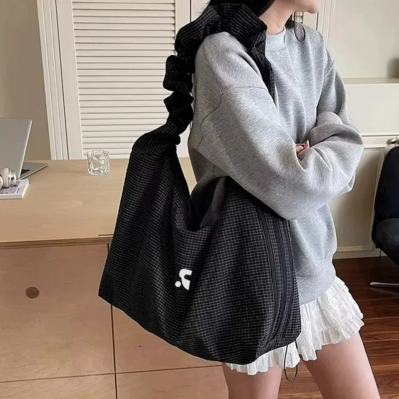 【 Official Authentic 】 RR CHIC Korean Lazy Style Lightweight Checkered Canvas Bag for Women, Single Shoulder Cross Shoulder Tote