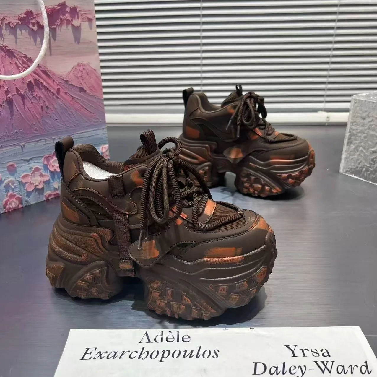 Zapatos de papá con suela gruesa para mujer, calzado deportivo y de ocio, para otoño/invierno, aumento de altura interior, 2025