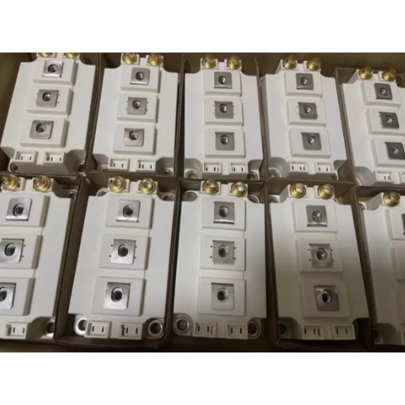 SKM450GB12T4 SKM400GB123D SKM450GB12T4 SKM400GB123D SKM400GB125D SKM400GB128D Modulo IGBT Nuevo الأصلي