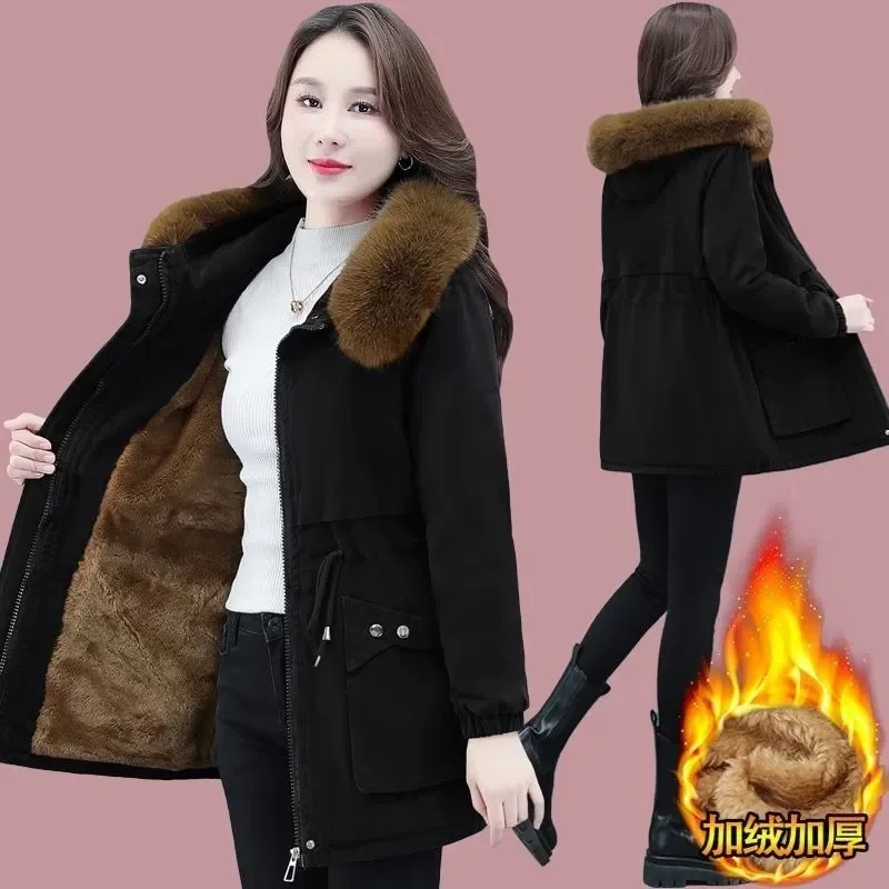 6XL giacca invernale da donna 2023 cappotto imbottito Casual allentato femminile di grandi dimensioni collo di pelliccia di peluche capispalla in