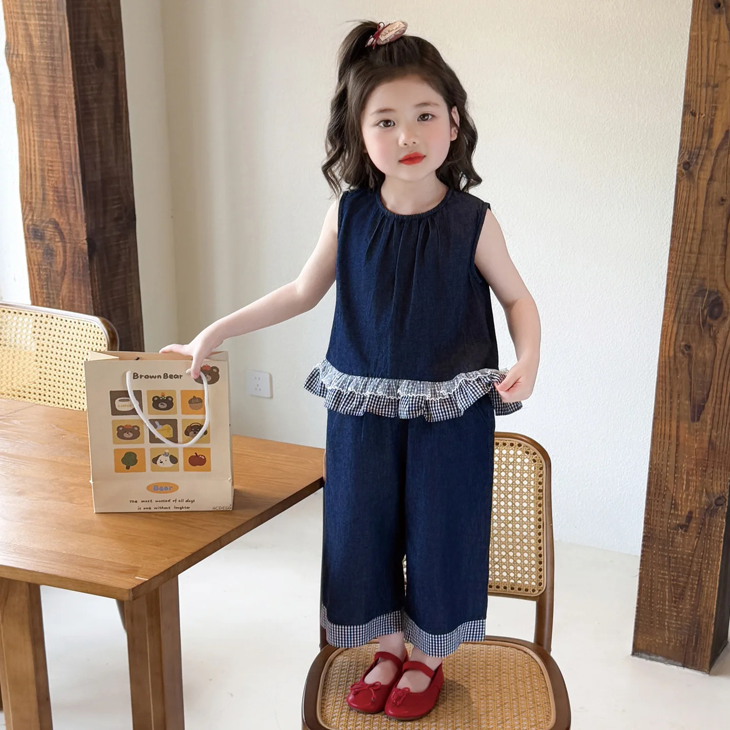 

Girls' set 2026 summer new Korean style plaid patchwork lace vest wide leg pants two-piece set