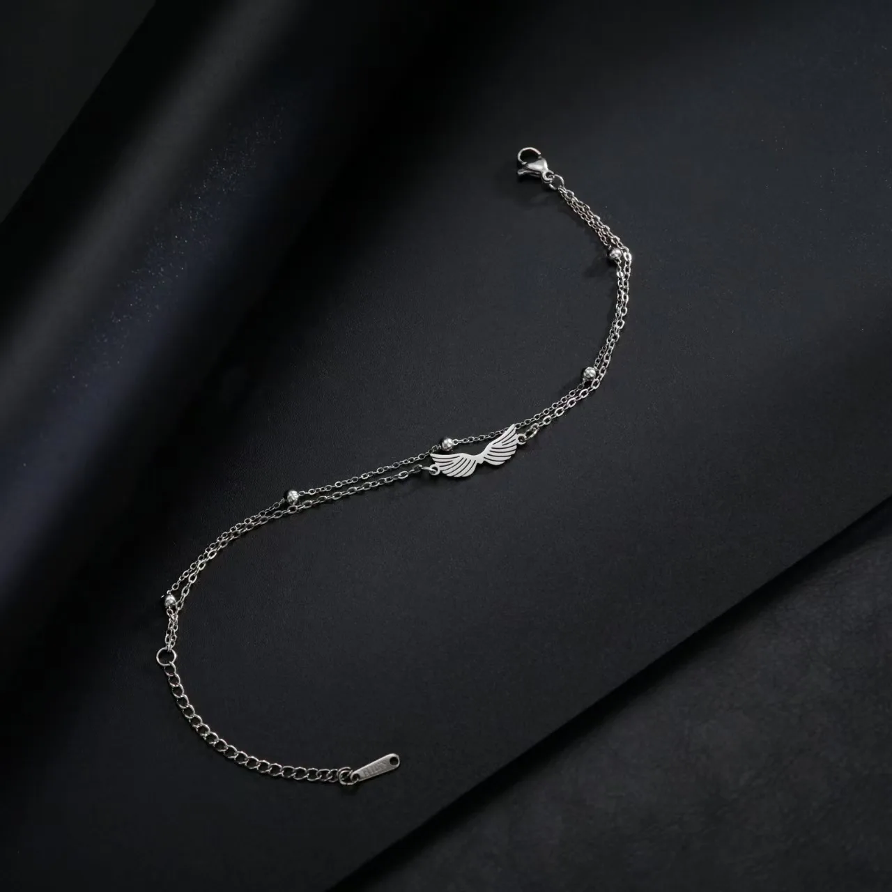 الملاك الجناح قلادة طبقة مزدوجة سلسلة مطرز سلسلة الأزياء سحر سوار