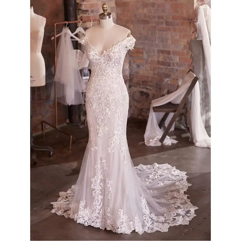 

Lace Appliques Mermaid/Trumpet Wedding Dresses Chapel Train Custom Made V-Neck Off The Shoulder Floor-Length Bridal Gowns