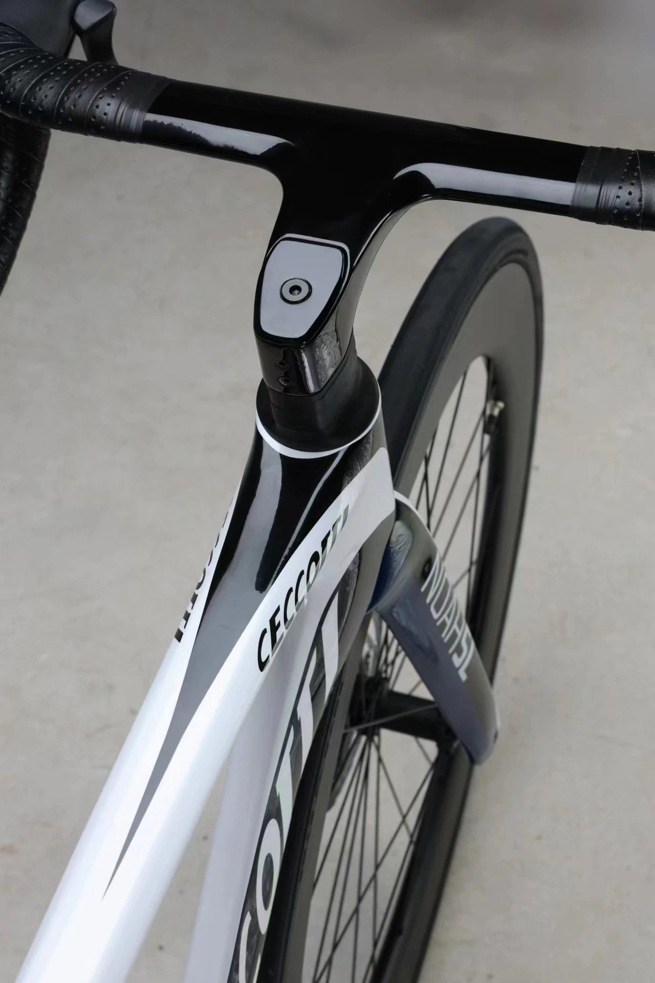 CECCOTTI Professional Carbon Fiber Bicycle Frame Factory Full inner Cable Disc Brake frames Quality Assurance Warranty 2 years