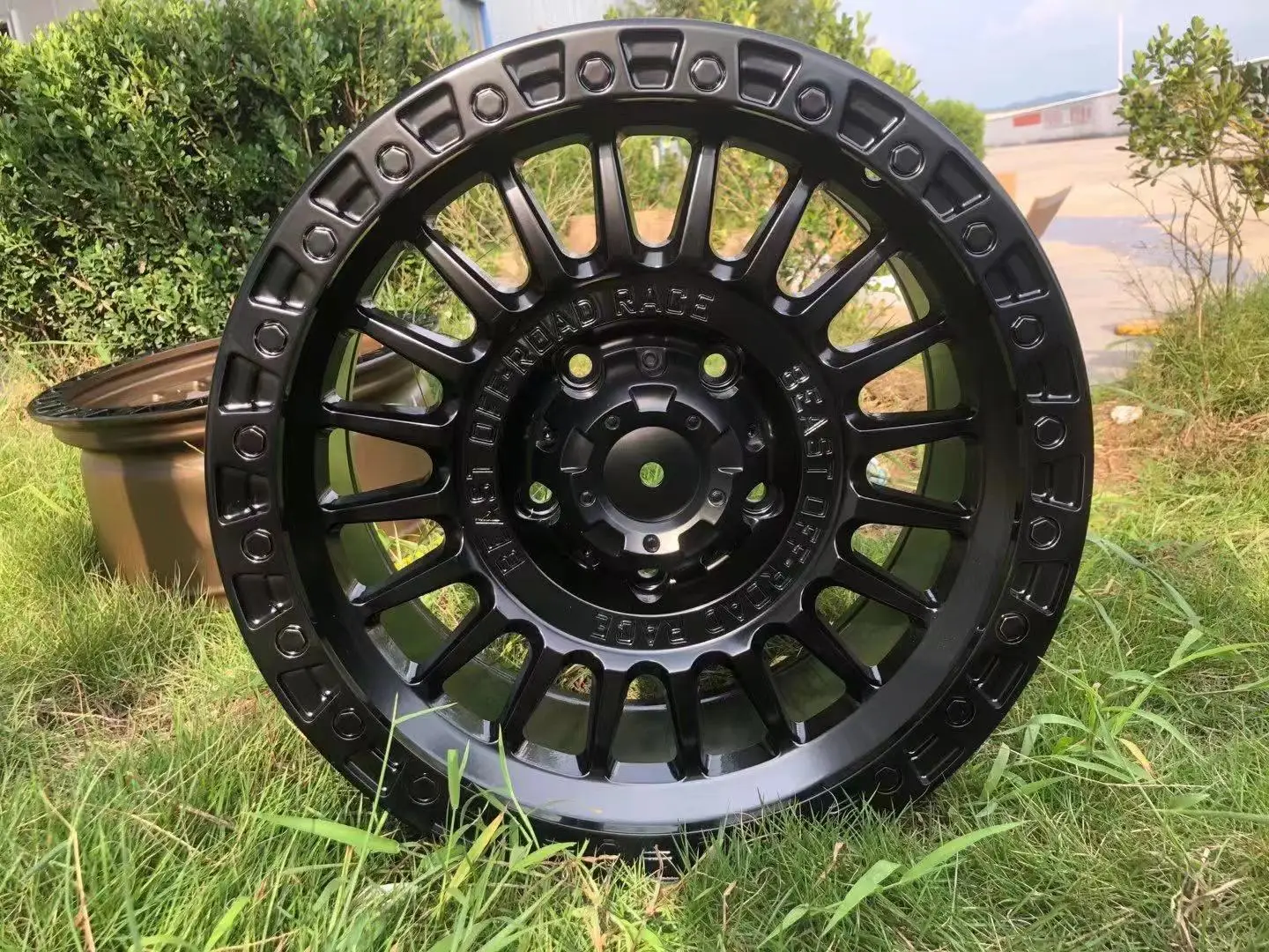 حار بيع 17x9.0 18x9.0 على الطرق الوعرة عجلة سبائك الألومنيوم 4x4 الحافات مع Pcd 5/6x139.7-150