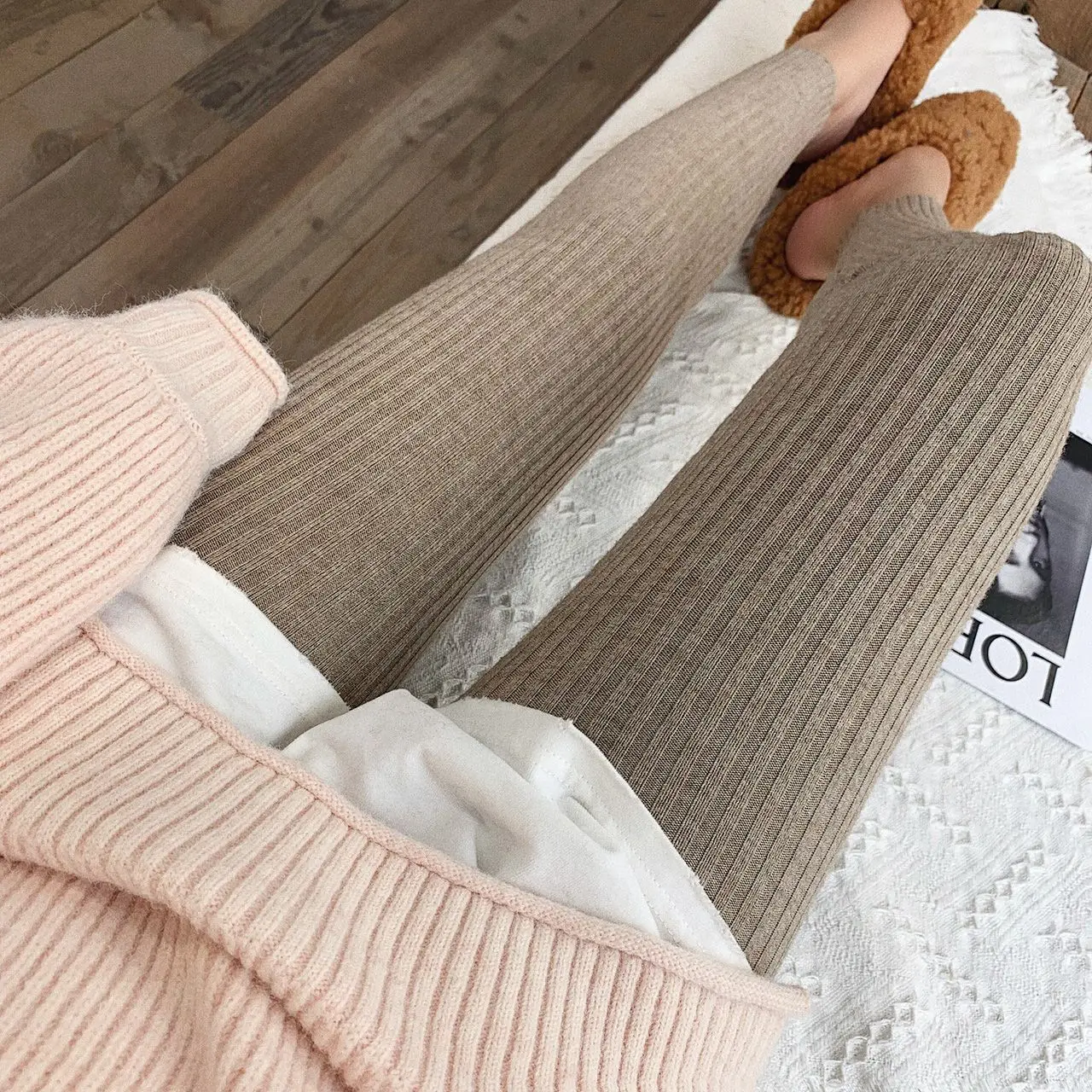 

Thin/thickened 2023 New Knitted Underpants Women's Spring And Autumn Winter Vertical Stripe Slim Fit Pants