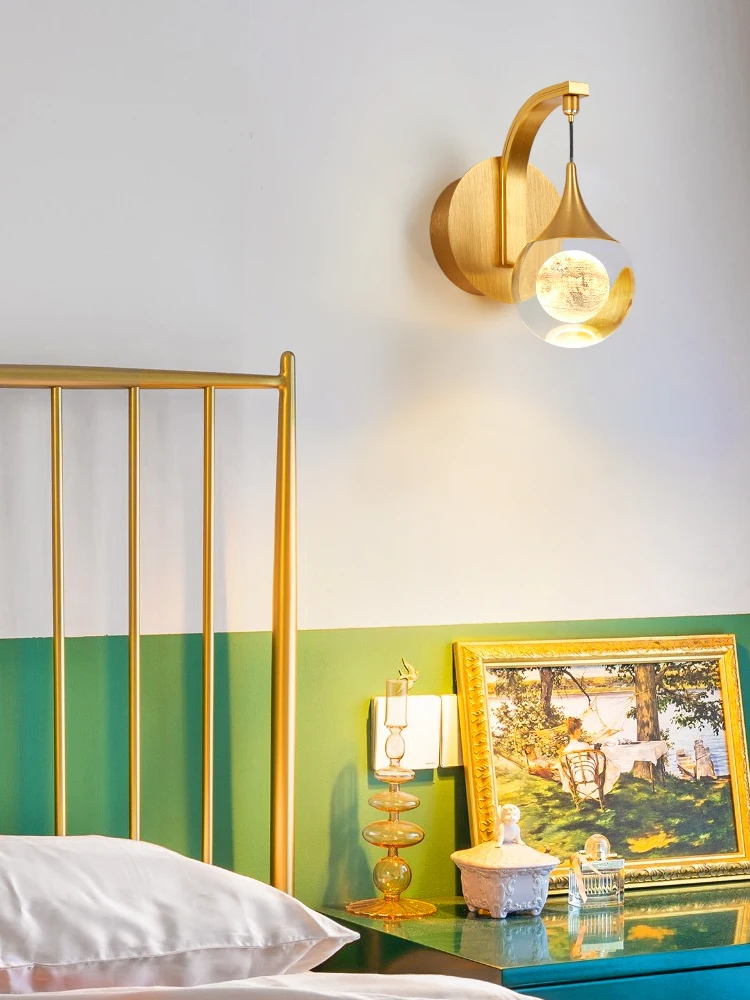 مصباح جداري كريستالي بسيط وحديث لغرفة المعيشة خلفية جدار أوروبي فاخر لغرفة الطعام وغرفة الدرج مصباح جداري #4