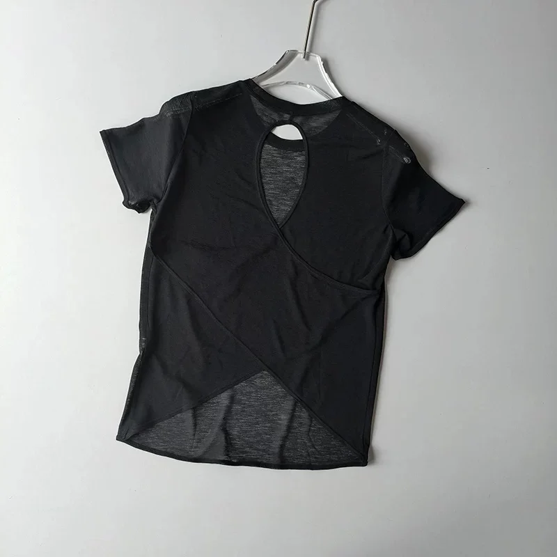 Damen Yoga-Überziehshirt mit strukturierter, kurzer Ärmelform, ausgestelltem Design, atmungsaktiv, schnelltrocknend, ideal für Pilates und Fitnessstudio. – Detail 28