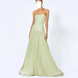 Customized Green A-Line Chiffon Evening Dresses Sleeveless Zipper Back Pleats Sweep Train Floor Length Strapless Celebrity Gowns