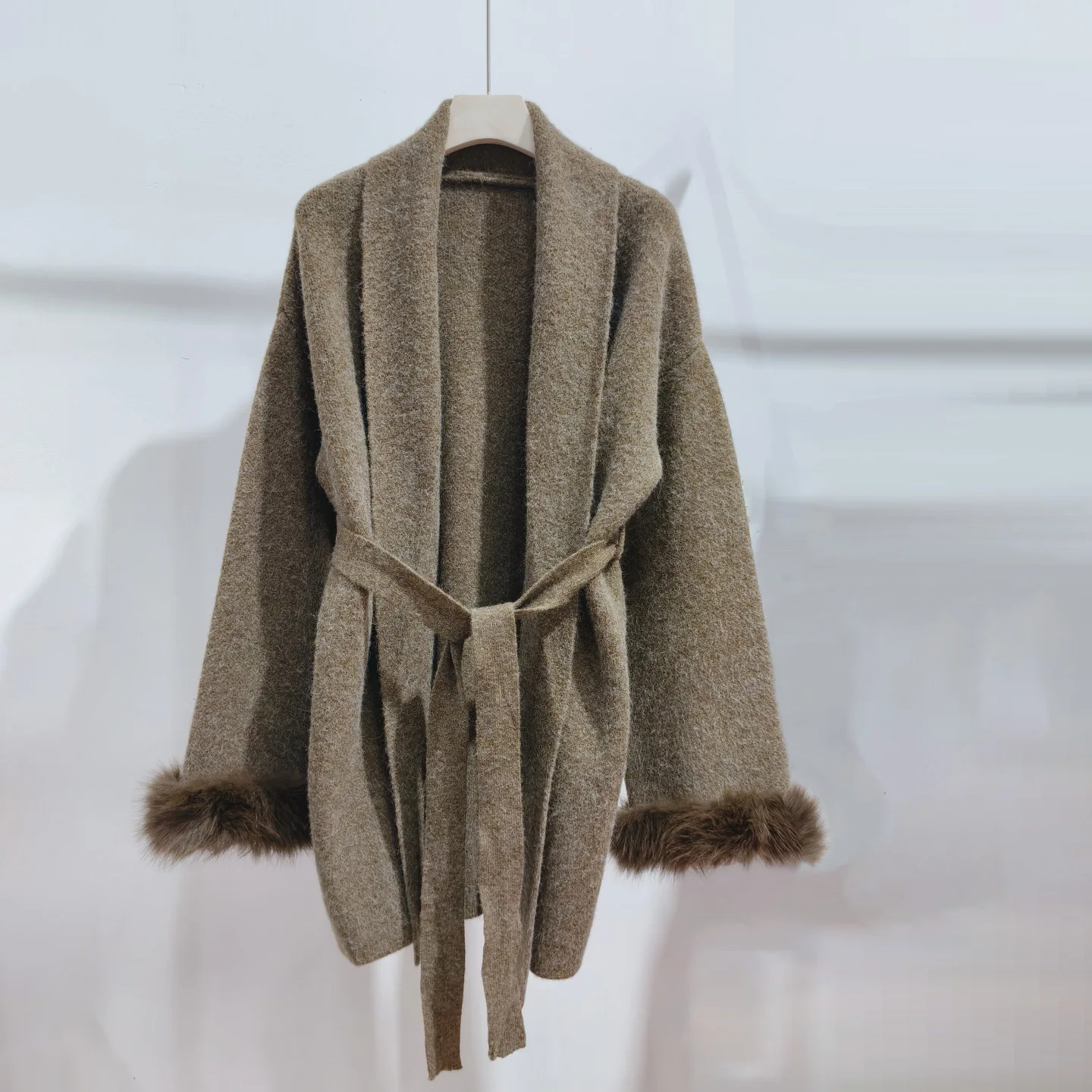 

Winter Knitwear Woman Fur Knitted Cardigan Loose Jacket Faux Fur Coat Patchwork Knit Sweater Bandage Autumn Fur Cardigan
