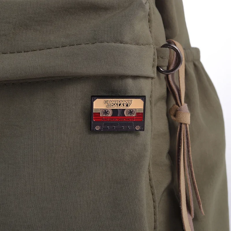 شخصية راديو الشريط التصميم بروش خمر سلسلة الموسيقى الموضة سبيكة شارة ملحق دبابيس هدية بالجملة للأصدقاء