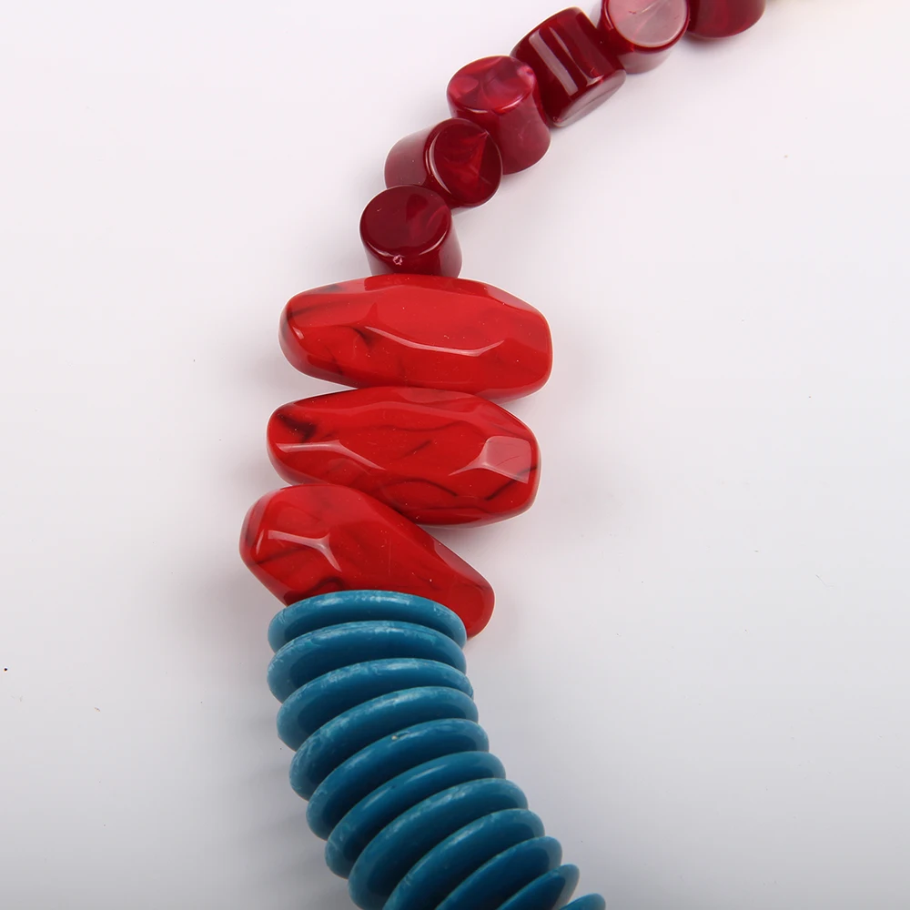 Modische Statement-Halskette mit Boho-Perlen, handgefertigt für Damen, trendiger Party-Schmuck – Detail 4