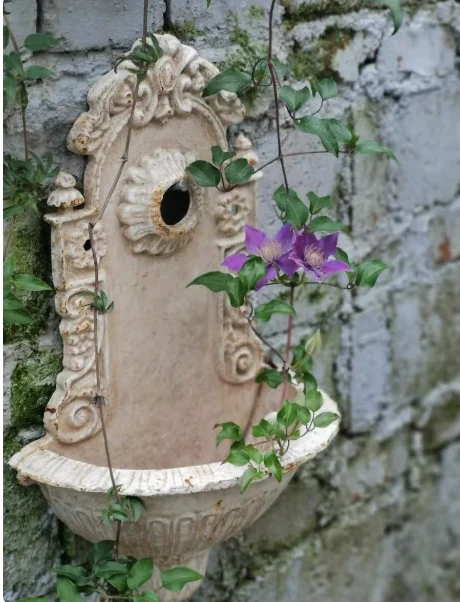 High‑End Cast‑Iron Wall‑Mounted Sink Vintage Garden Courtyard Washbasin,Weather‑Resistant Wall Ornament For Backyard Patio Decor