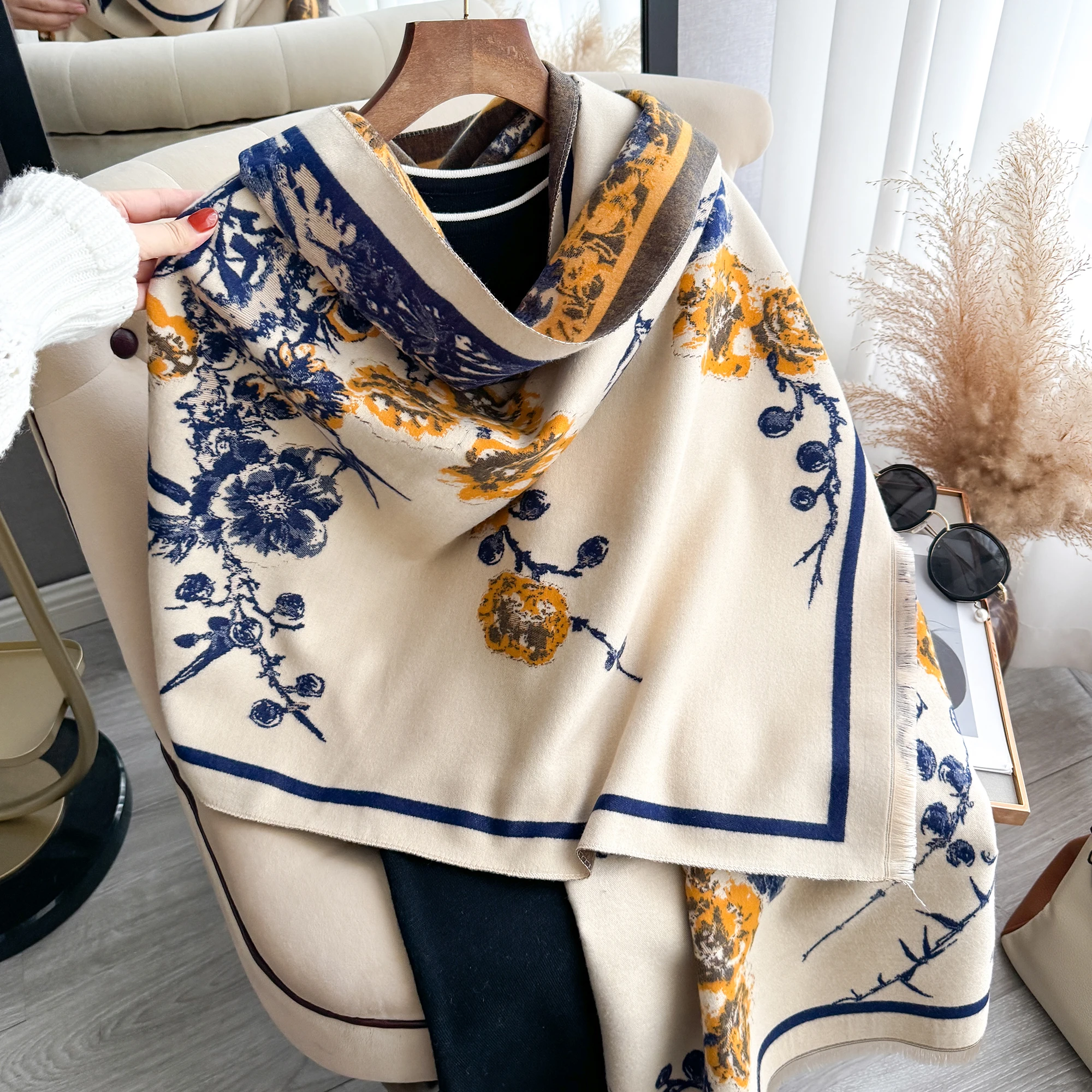 2024 New Elegant Flowers Jacquard Pashmina Cashmere Scarf Winter Thick Warmth Two-Sided Shawl Coldproof Windproof Blanket Scarf