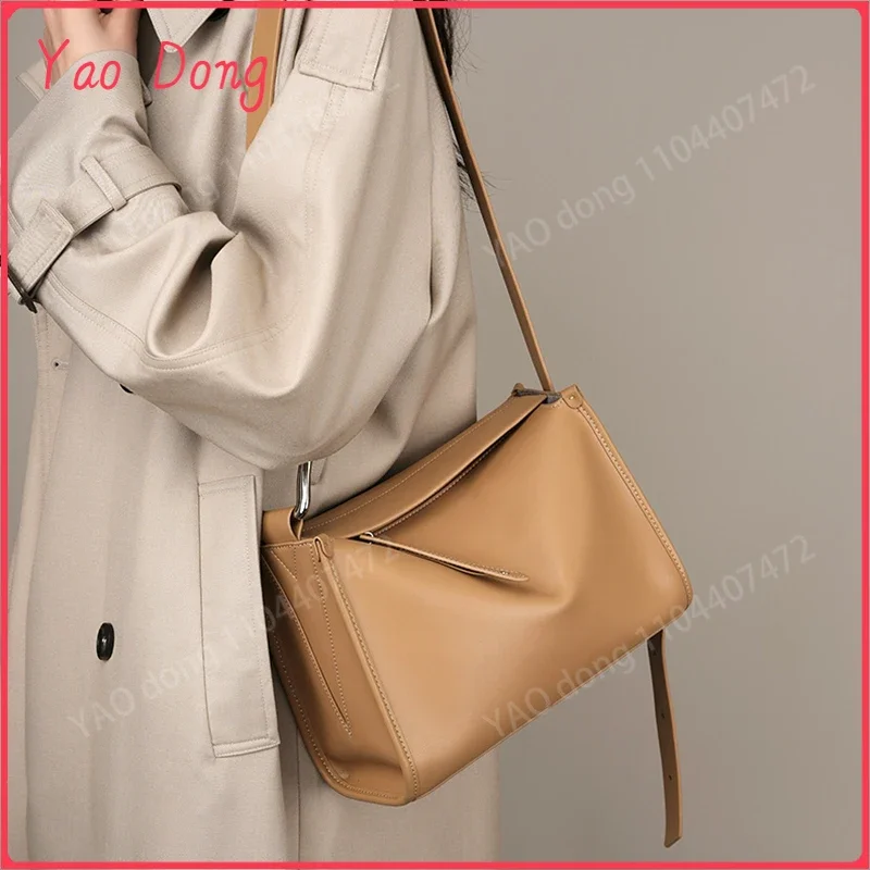 Yao dong New Cowhide Women's Shoulder Bag Fashion Rivet Adjustable Shoulder Strap Woman Crossbody Bags Genuine Leather Female Ca