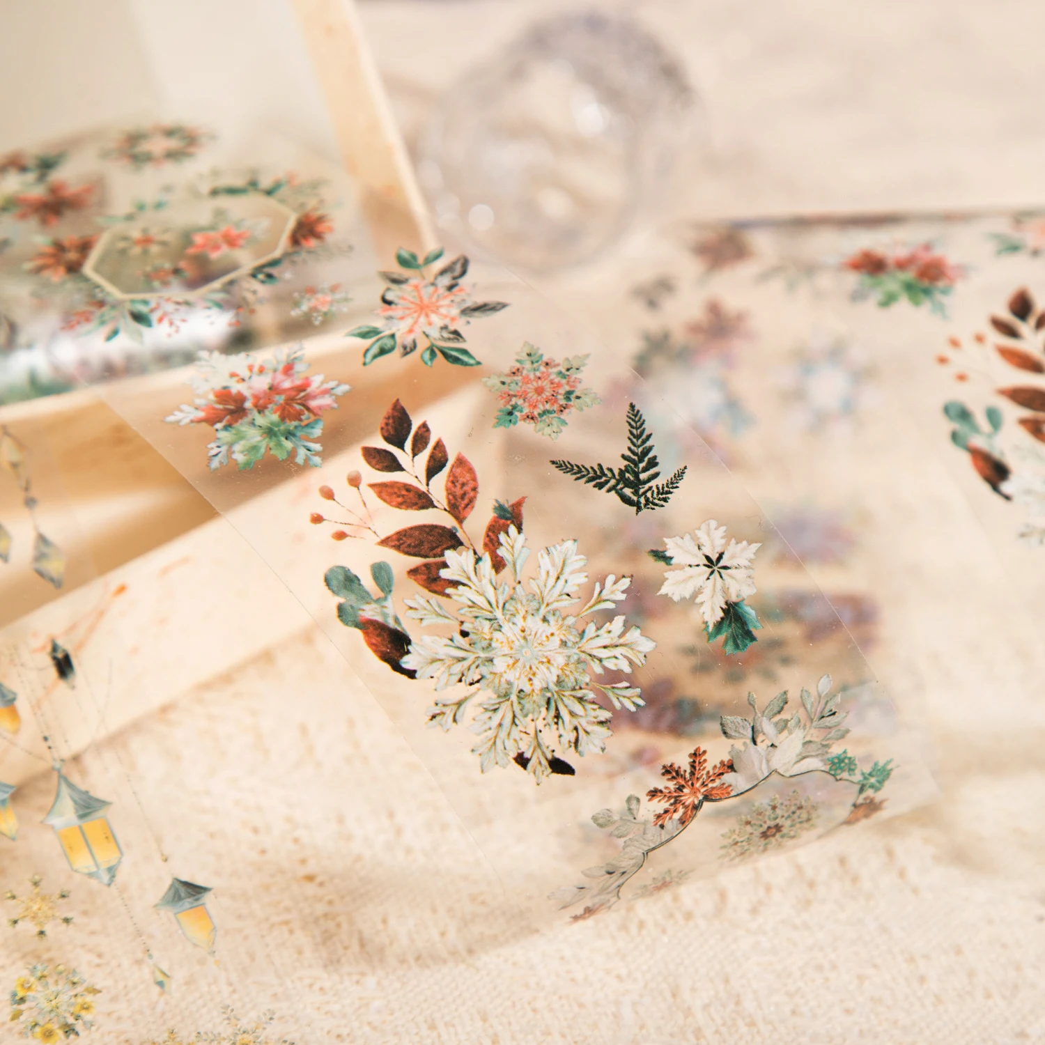 200cm/roll Snowflake Themed Winter PET Tapes Creative Hand Account Material For Office Diary Photo Frames Decorative Gift