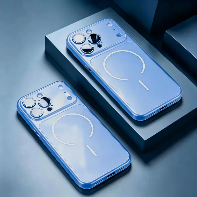 Luxe, officiële, bordeauxrode magnetische hoes voor iPhone 18, 17, 16, 15, 14, 13 Pro Max, met MagSafe-compatibiliteit, mat oppervlak en schokabsorberende achterkant.