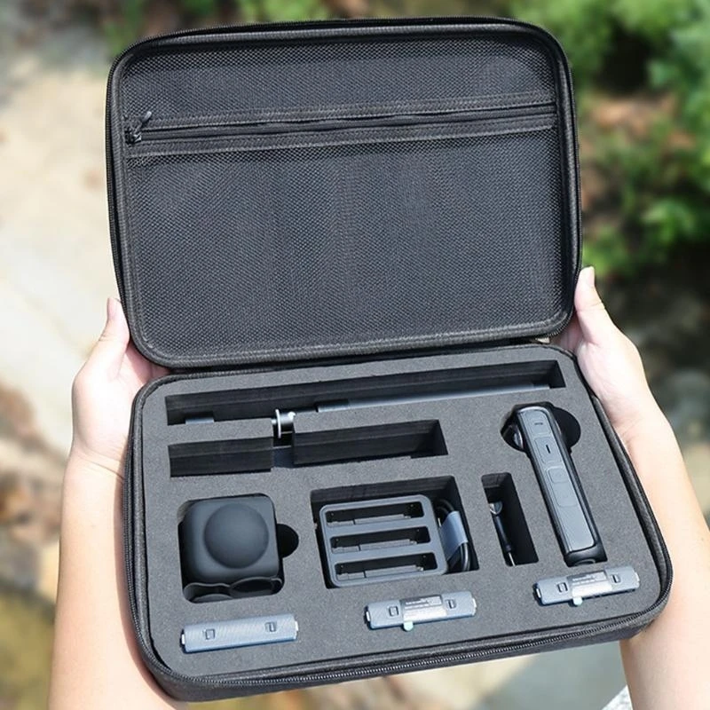 

Small Travel Case For One Cameras Carrying Case With Convenient Hand Straps And Inner Mesh Compartment D2RC