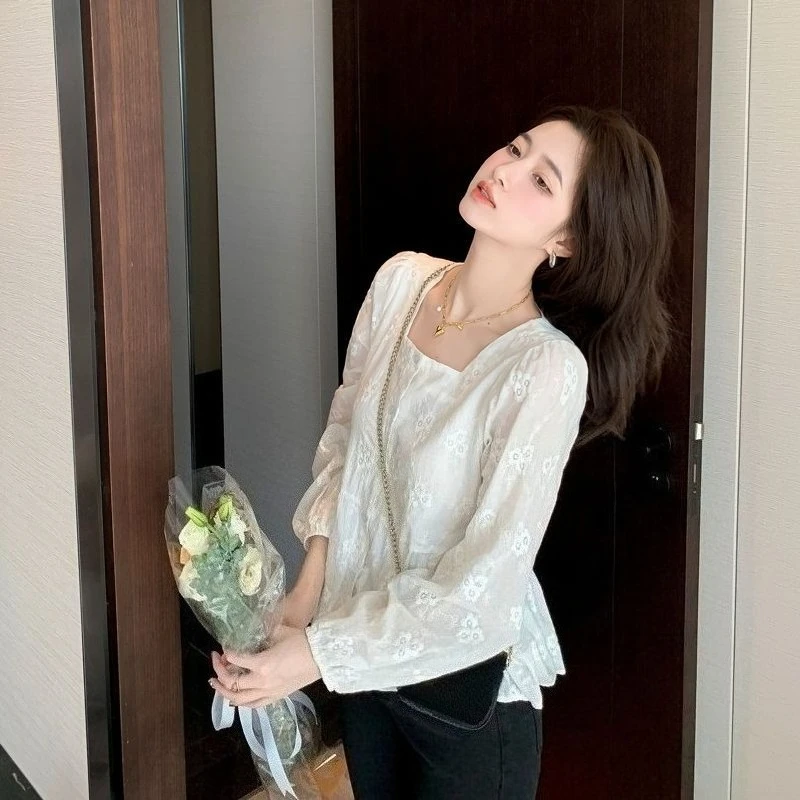 Women French Square Neck Embroidered Blouse Long Sleeve Slim Fit Elegant Top Spring Autumn 2026 New Fashion Vintage Chic Shirt
