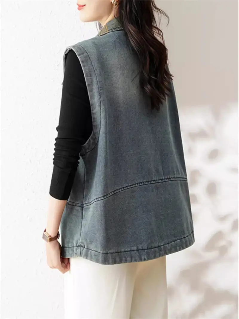 Retro Denim Vest 2024 Women's Shirt Collar Personalized Casual Ethnic Style Versatile Jeans Top Trendy Waistcoat Jacket T684