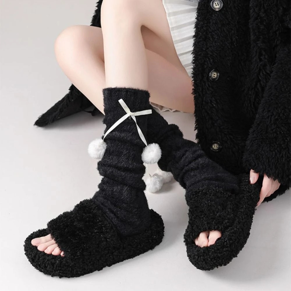 

Casual Y2k Mink Fur Leg Warmer Plush Balls Sweet Balletcore Plush Stockings Thicken Footcover Knitted Leg Covers Women