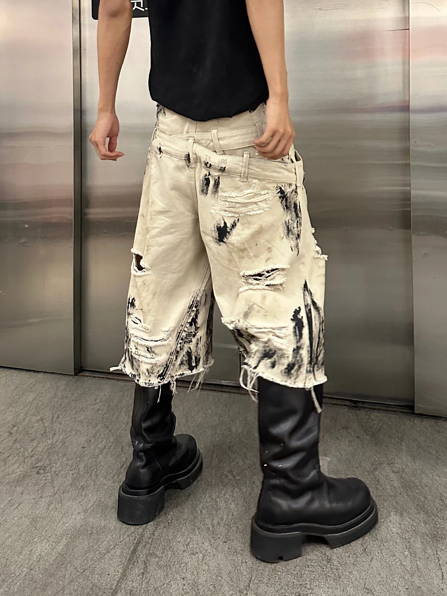 TH4SWE Washed Hand-Painted Brush Wax Loose Pure Cotton Seven-Foot Shorts Three-Waist Head Shorts Youth Casual Cotton Shorts