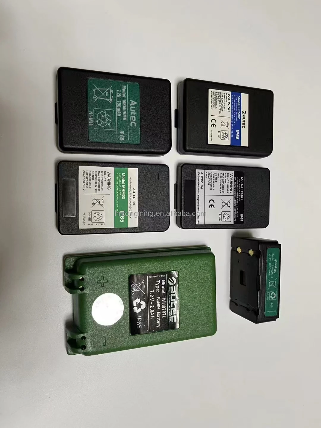 Kaishang DCH2-01 بطارية حالة جديدة للتحكم عن بعد Zhonglian i Sanyi الرطب مضخة الرش شاحنة آلات البناء جزء