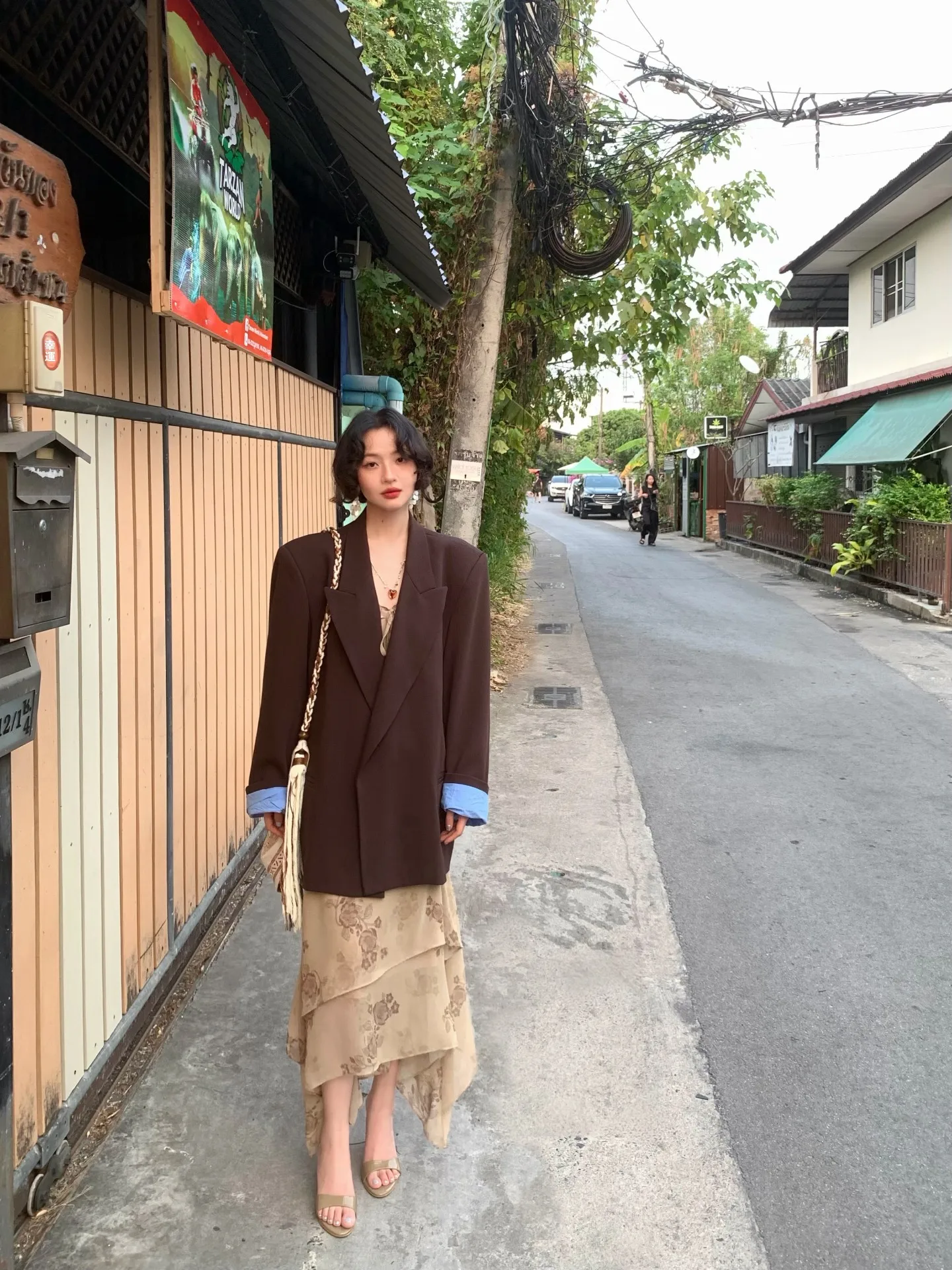 

Ретро-элегантный женский деловой костюм с V-образным вырезом, без пуговиц, с цветными блоками, рукавами до плеч, из полиэфирного волокна, новинка